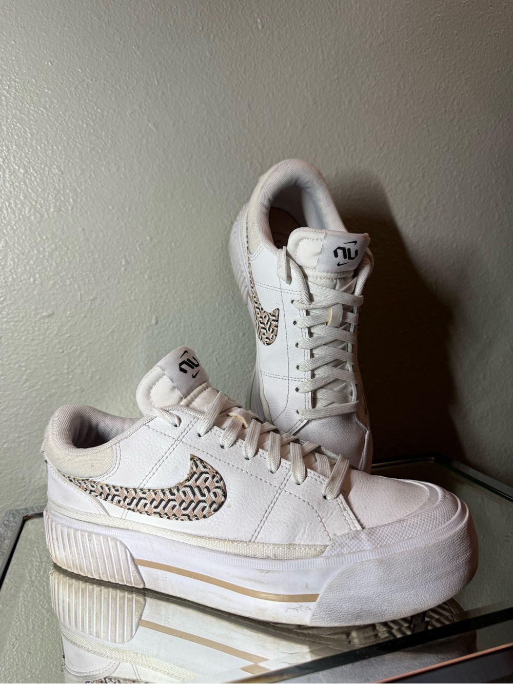 Nike Court Legacy Lift United in Victory Platform Sneakers Women’s 7.5 FD0558-10